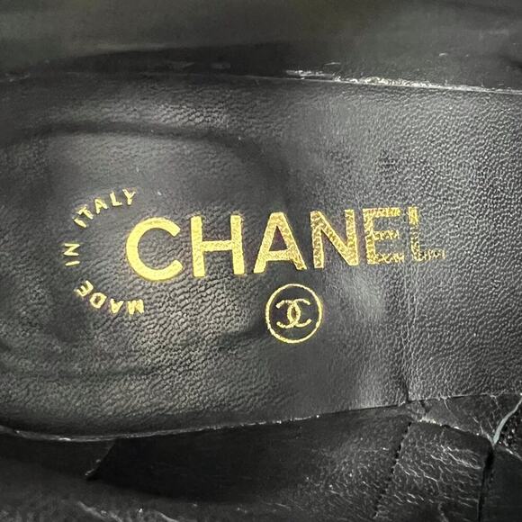 Chanel Black Quilted Leather Cap Toe Ankle Boots Size 38 EU Fall Boots - Picture 6 of 10